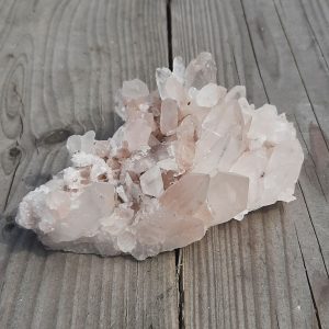 bergkristalcluster - More than Stones