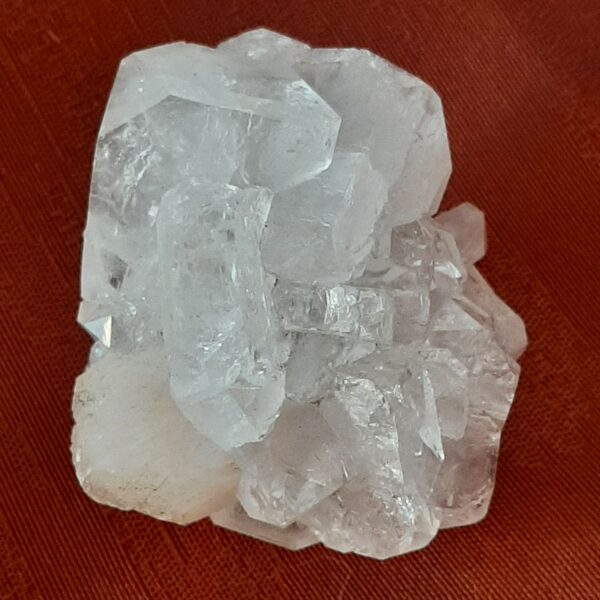 apofyliet met stilbiet - More than Stones