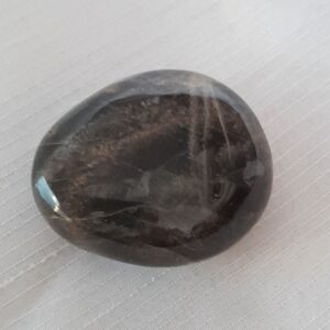 More than Stones - maansteen zwart